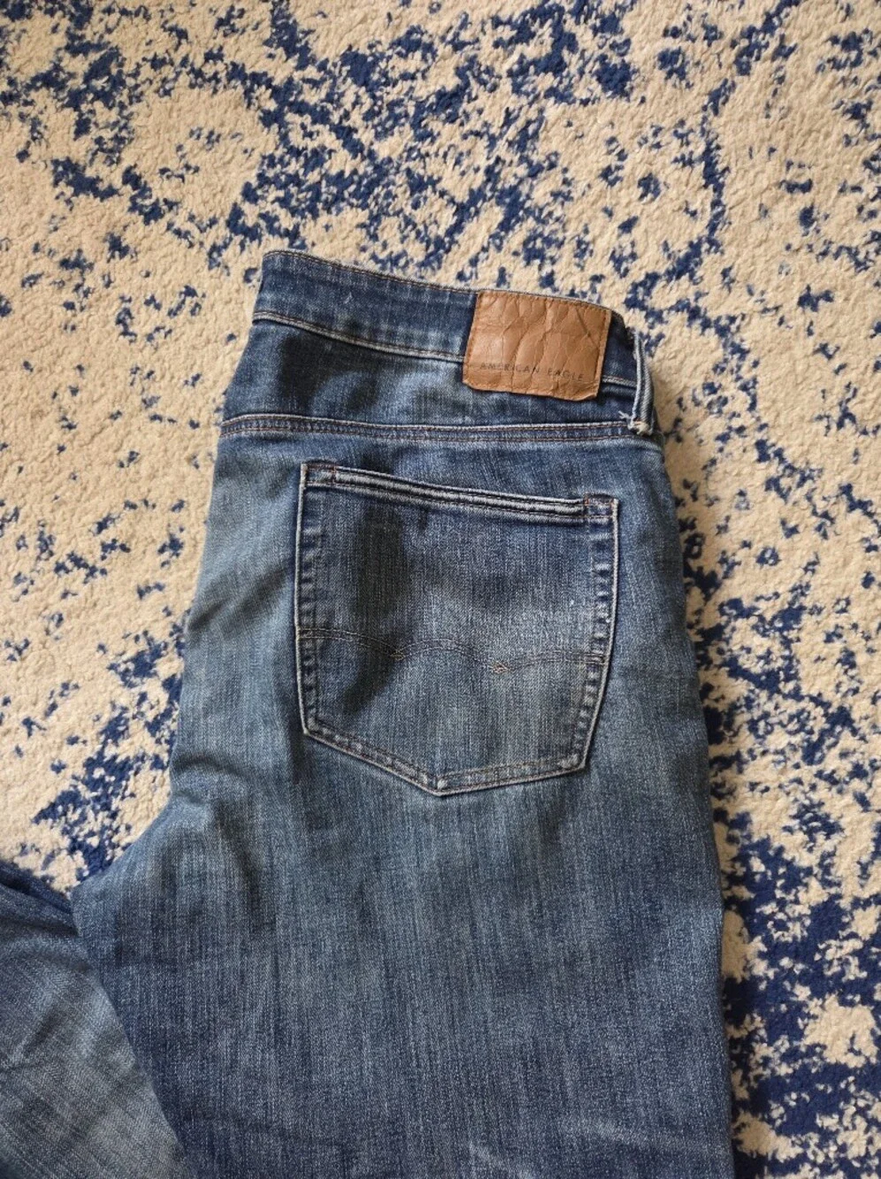 American Eagle Outfitters Men's Slim Jeans - Medium Blue Wash